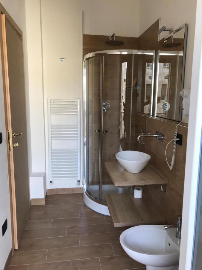 Riva Reno 4 Rooms 볼로냐 외부 사진