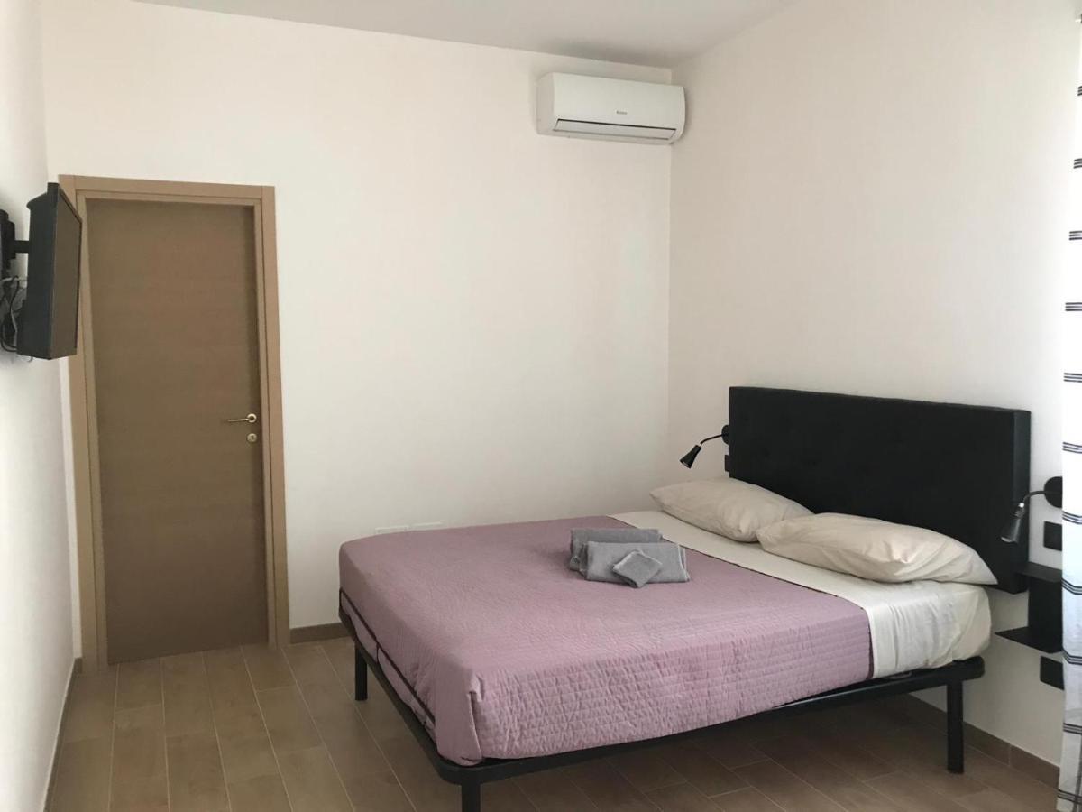 Riva Reno 4 Rooms 볼로냐 외부 사진