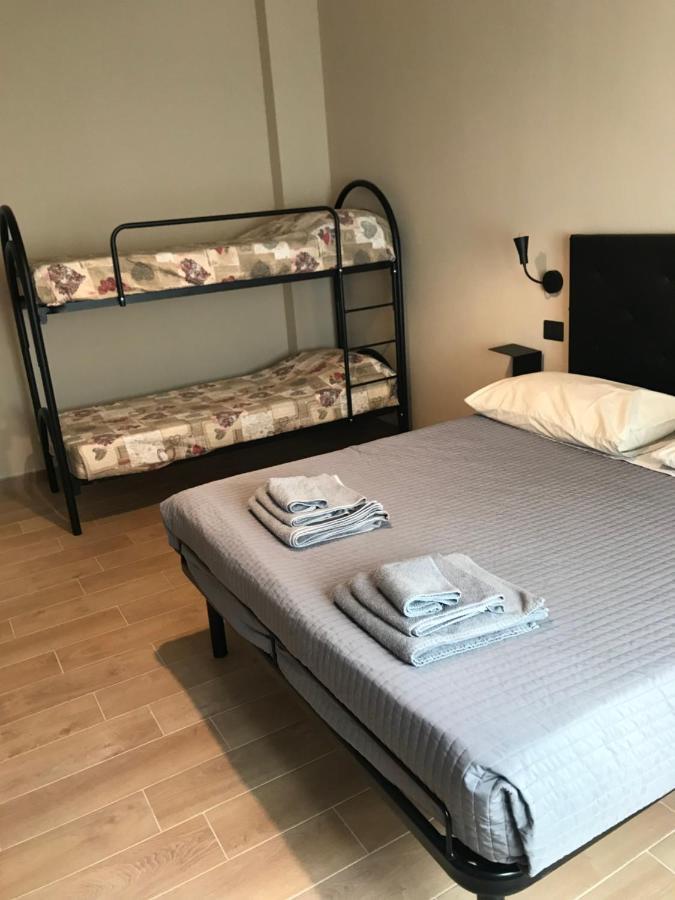 Riva Reno 4 Rooms 볼로냐 외부 사진
